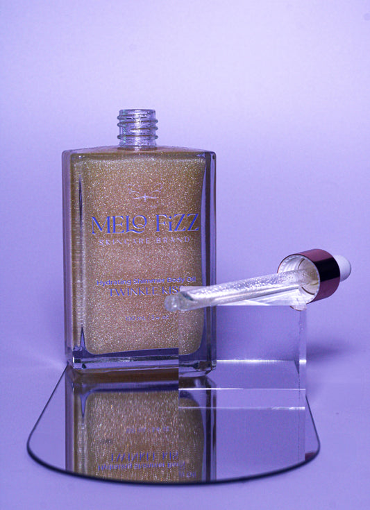 ✨ Twinkle Kiss Shimmer Body Oil ✨